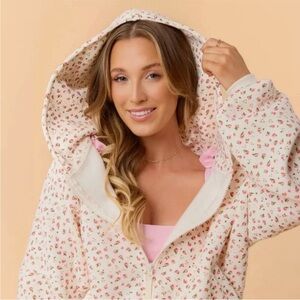Blogilates marshmallow hoodie